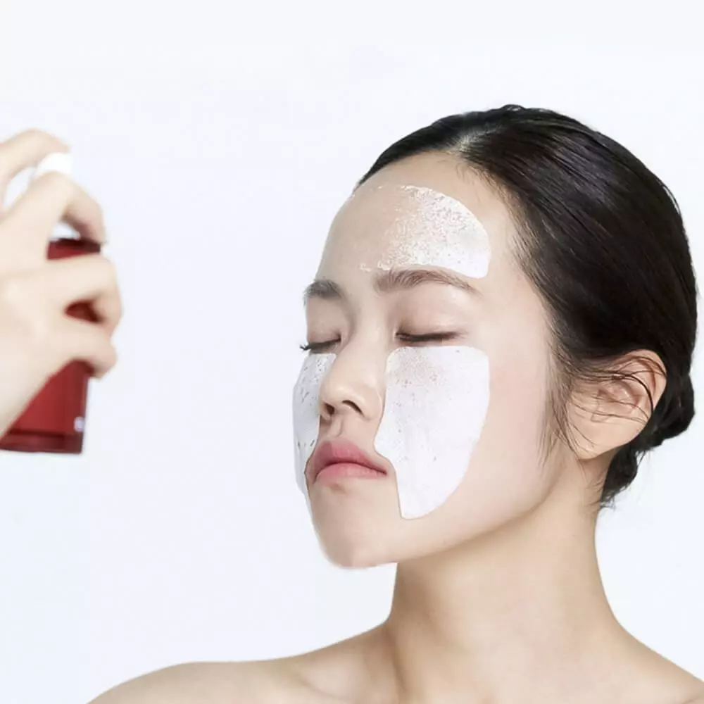 Earthniq-Super-Layer-Collagen-Ultimate-Lift-Film_.jpg